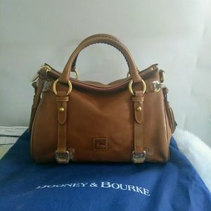 NWT. Tan Florentine Satchel